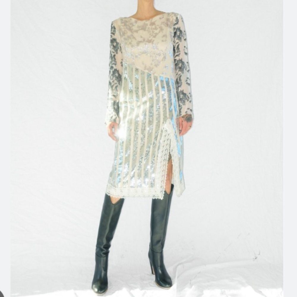 Nwt RACHEL COMEY 
Dancando Sequin & Lace Long Sleeve Dress Silver Slit